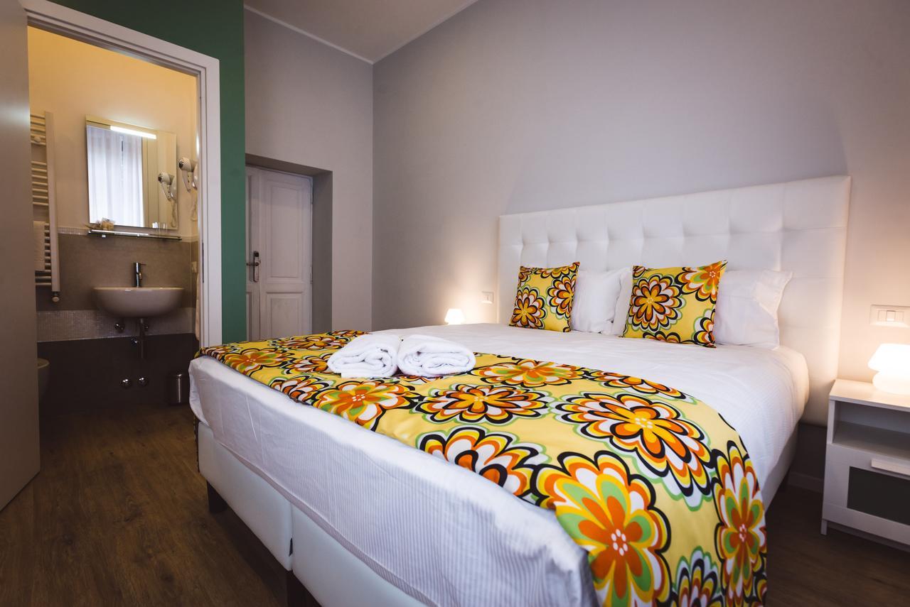 Angelina Rooms In Roma Exterior foto